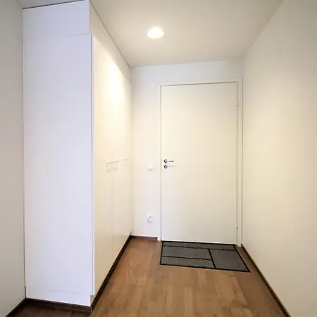 Διαμέρισμα Convenient For 5 With Sauna Λάχτι